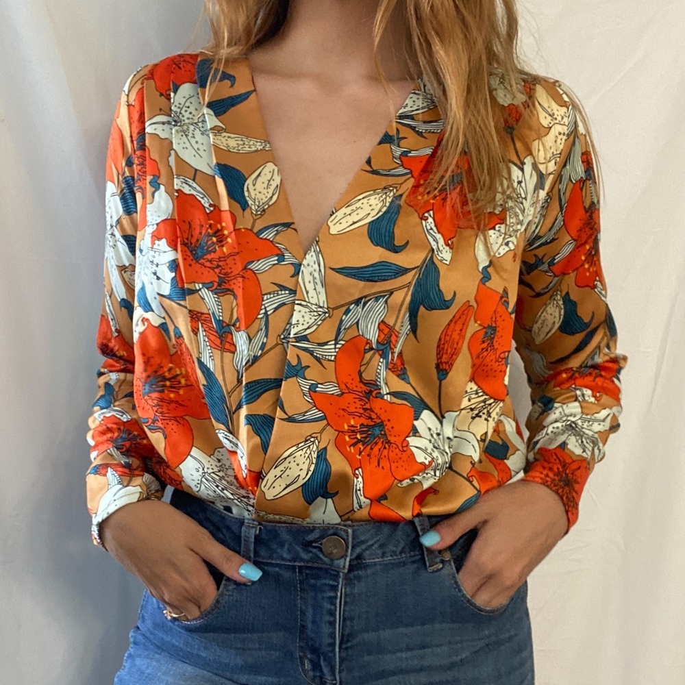 Floral print loose-top bodysuit